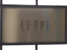 �{�H/������